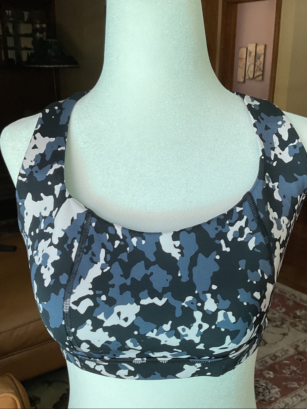 Sweaty Betty Cross Back High Support Sports Bra Blue Camo Size Medium